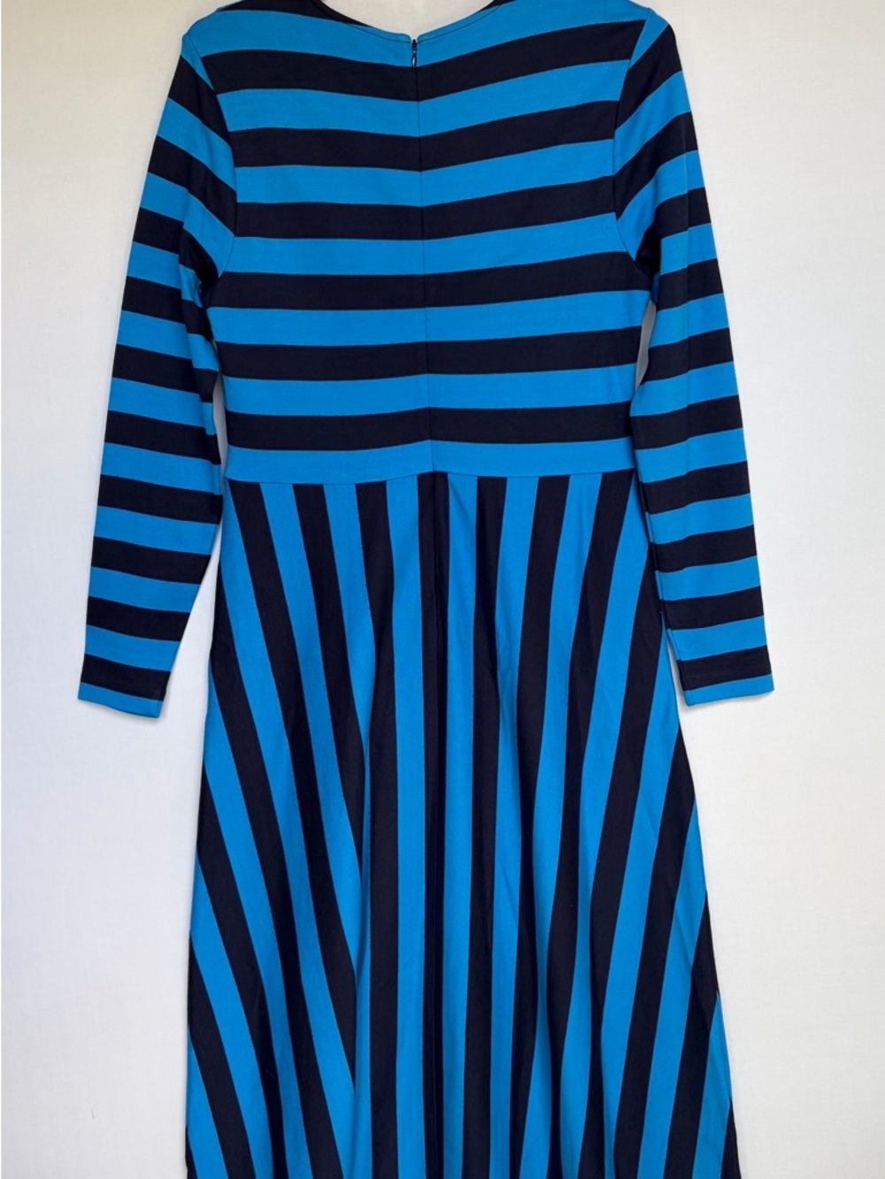 Boden Blue Striped Jersey Midi Dress Sz 10R Fit Flare Classic Retro Chic EUC - Picture 5 of 16